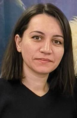 Насрединова Эльвира Аликовна.